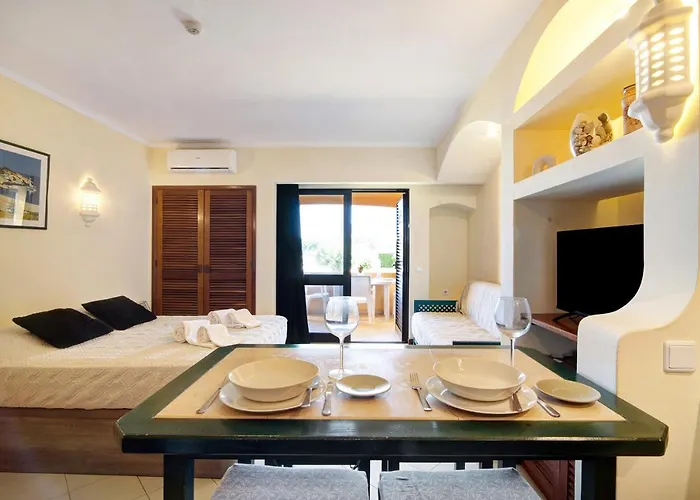 Belavista House Апартаменты