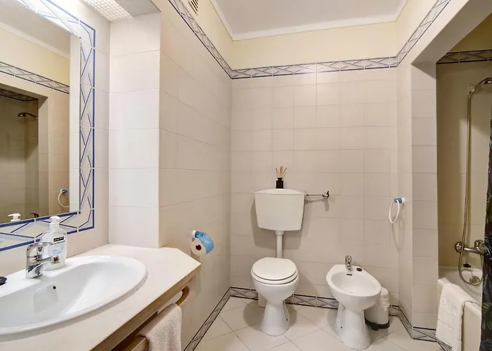 Апартаменты Belavista House